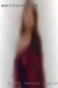 Prefer females regularly married meeting.